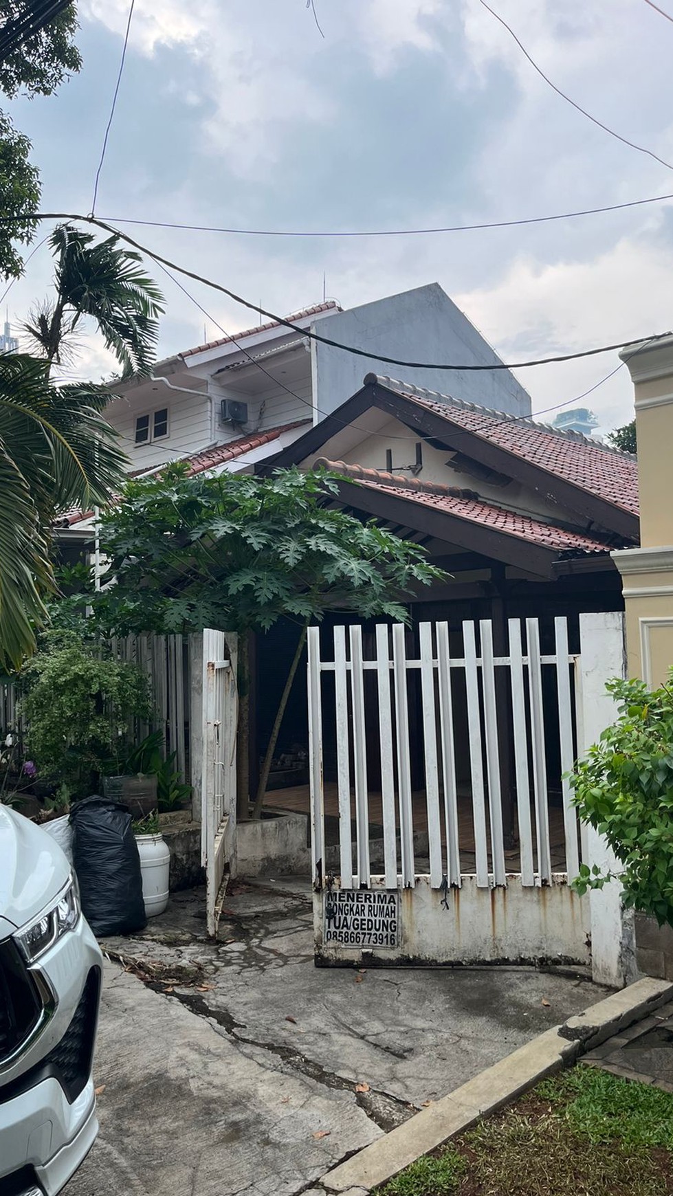 RUMAH DIJUAL JALAN DEMPO KEBAYORAN BARU JAKARTA SELATAN