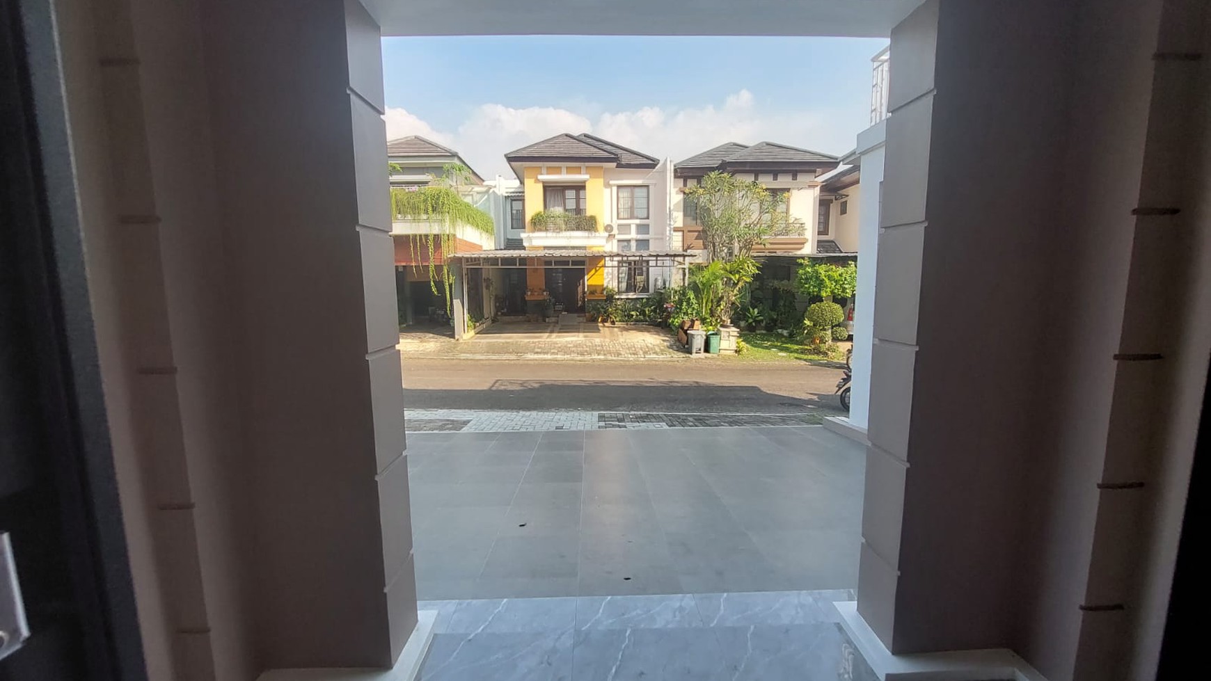 Rumah Baru 2 lantai di Delatinos De Latinos BSD City