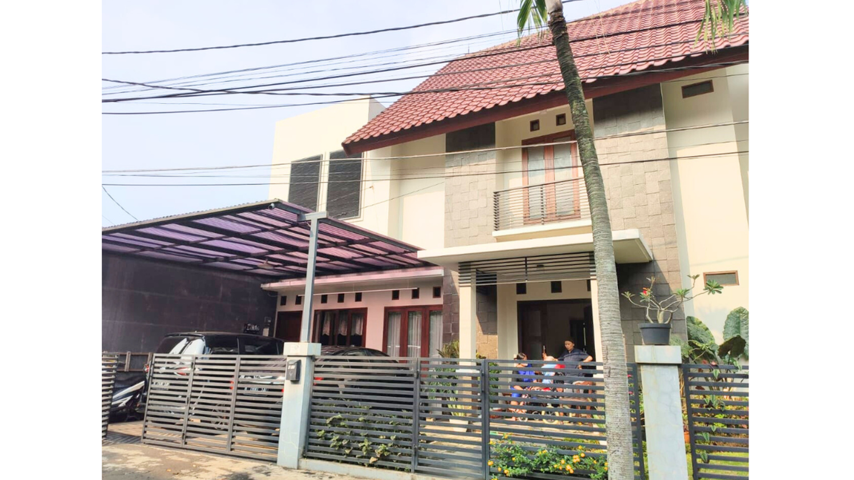 Rumah 2 Lantai Lokasi Strategis di Lebak Bulus, Jakarta Selatan