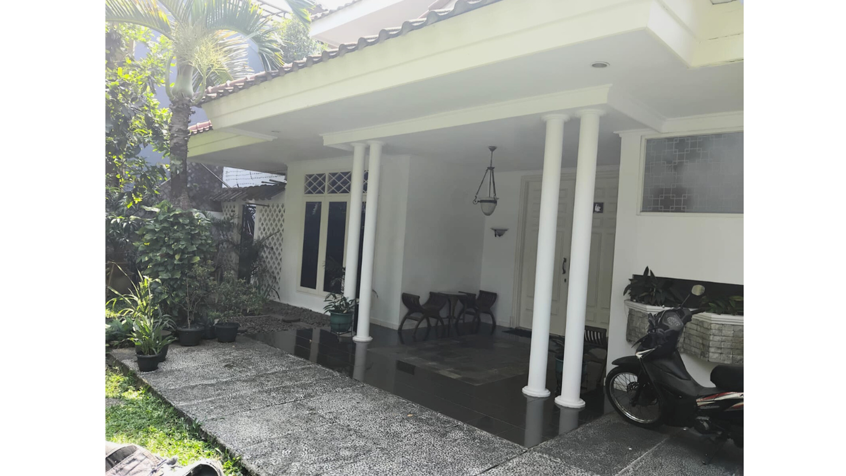 Rumah Mewah Bagus 2 lantai Lokasi Strategis di Pancoran, Jakarta Selatan.