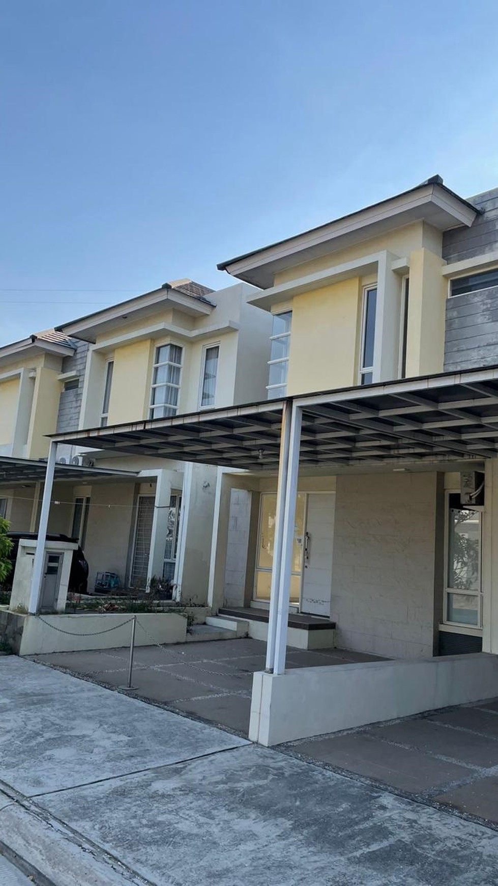 Rumah Cantik Full Renovasi di Cluster Adara, Kota Harapan Indah, Bekasi