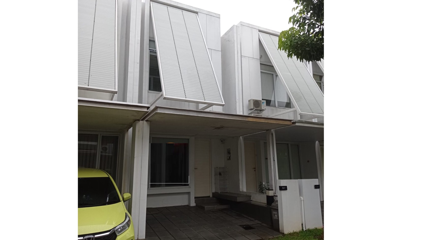 sewa rumah siap huni rapih terawat tabebuya invensihaus bsd city tangerang selatan banten