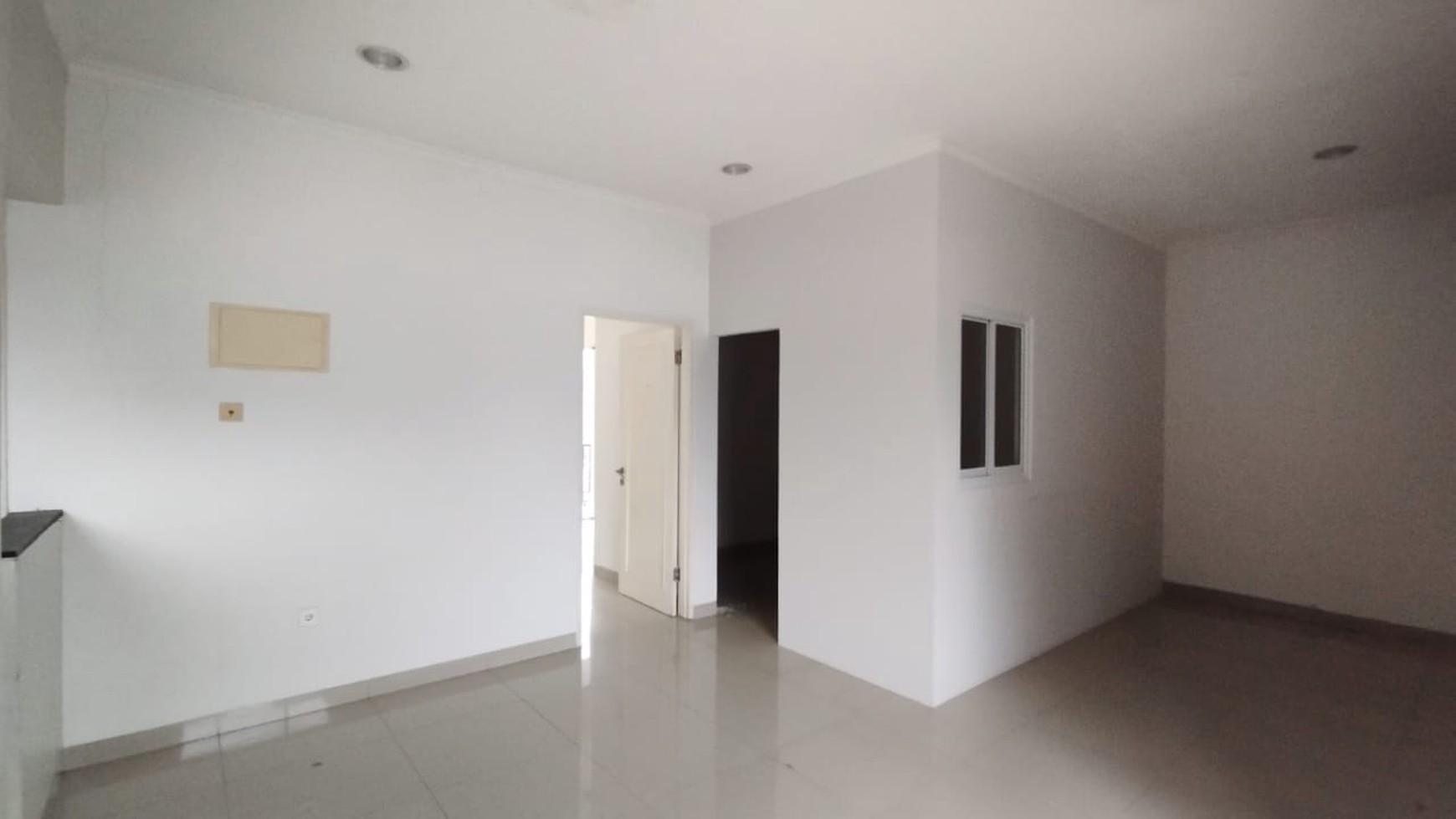 jual cepat rumah strategis dekat binus school plaza bsd dll di residence one saphire boulevard serpong bsd city tangerang selatan