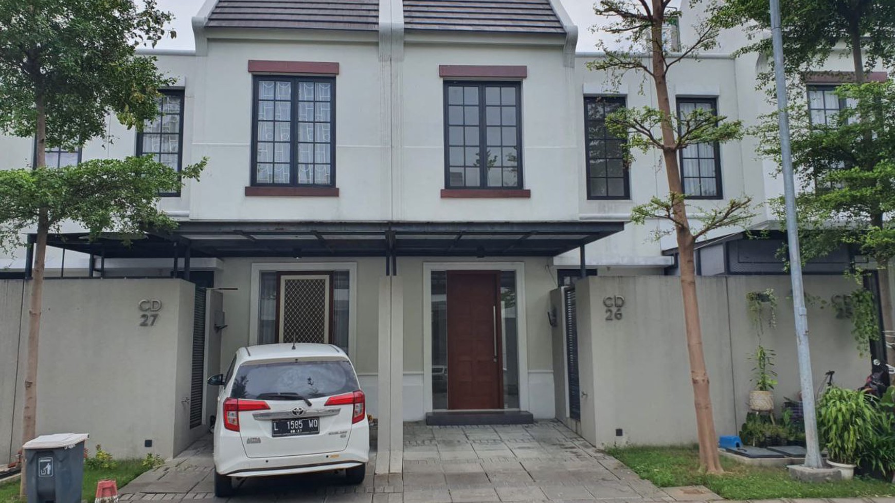 Dijual Rumah Strategis di Grand Harvest Surabaya