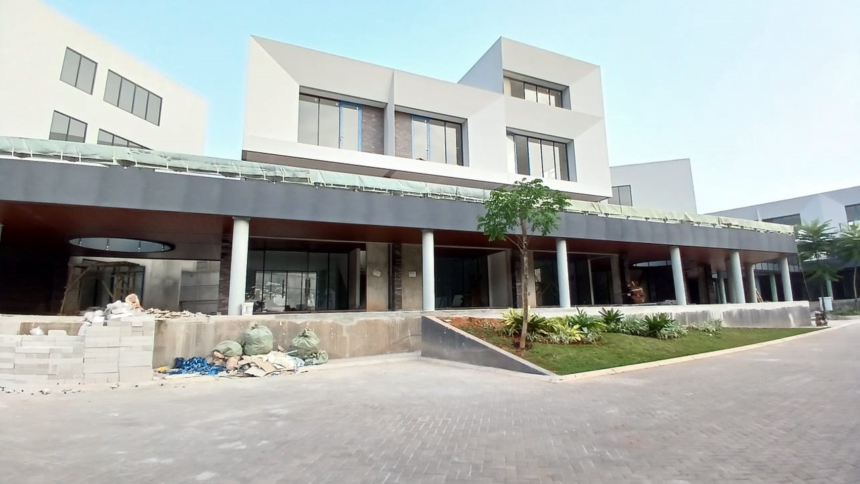 Rumah Hitung Tanah Area Cipete