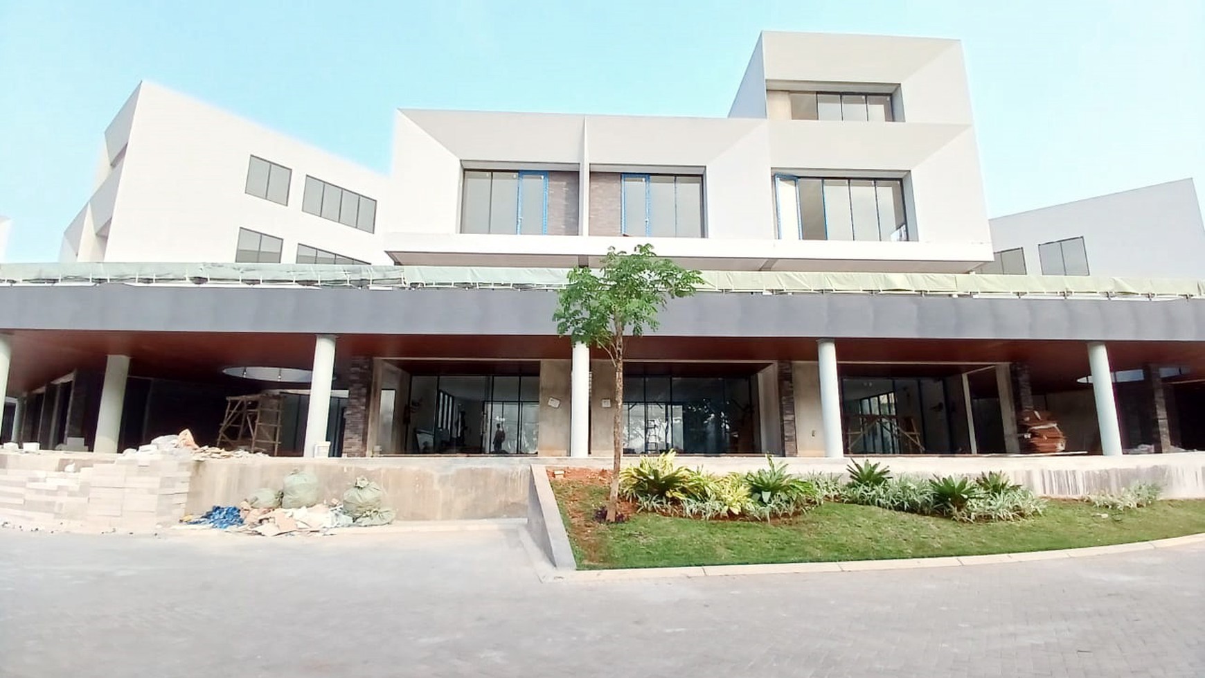 Rumah Hitung Tanah Area Cipete