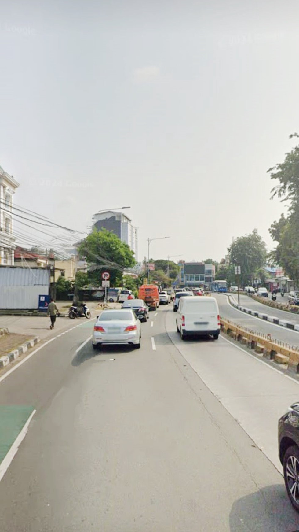 Rumah Hitung Tanah Area Cipete