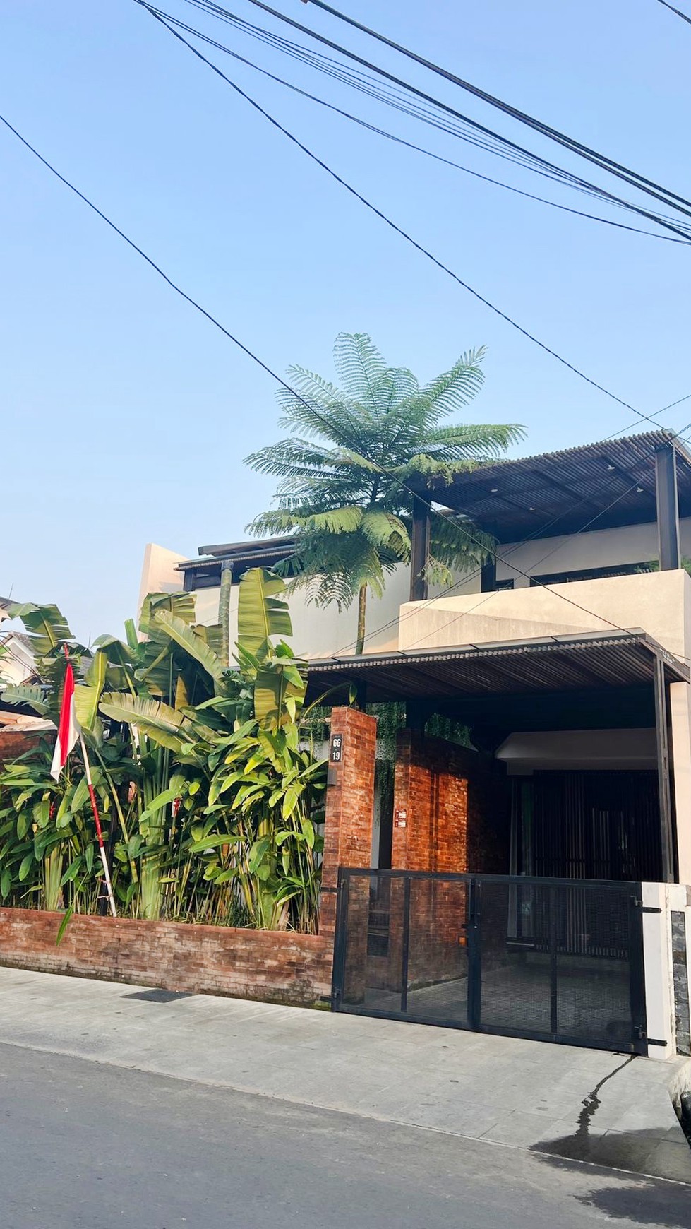 Rumah Bagus Di Bumi Bintaro Permai, Jl Bintaro Puspita Jakarta Selatan