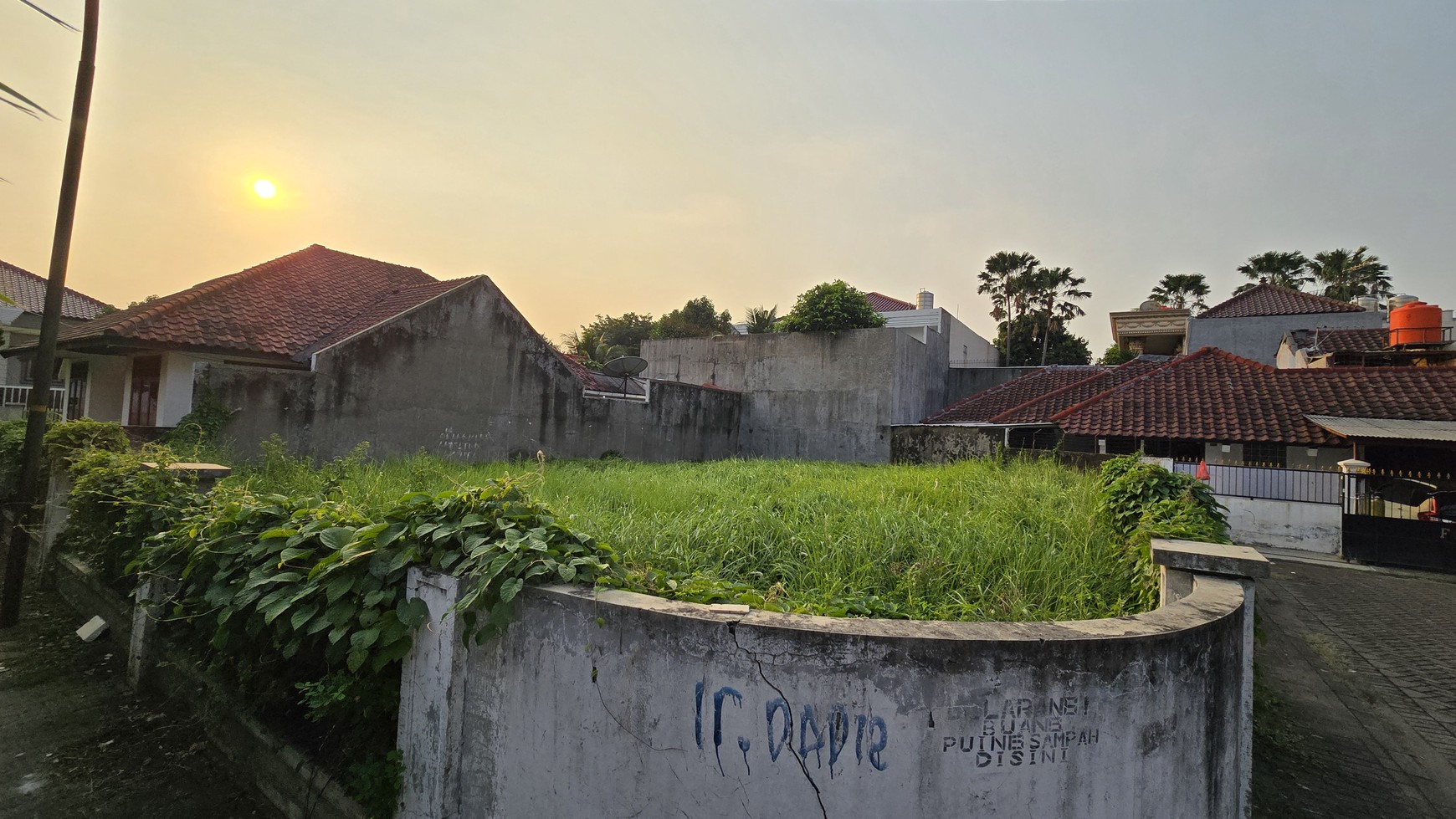 Dijual Kavling strategis di Perumahan Duta Garden, Cengkareng Jakarta Barat 