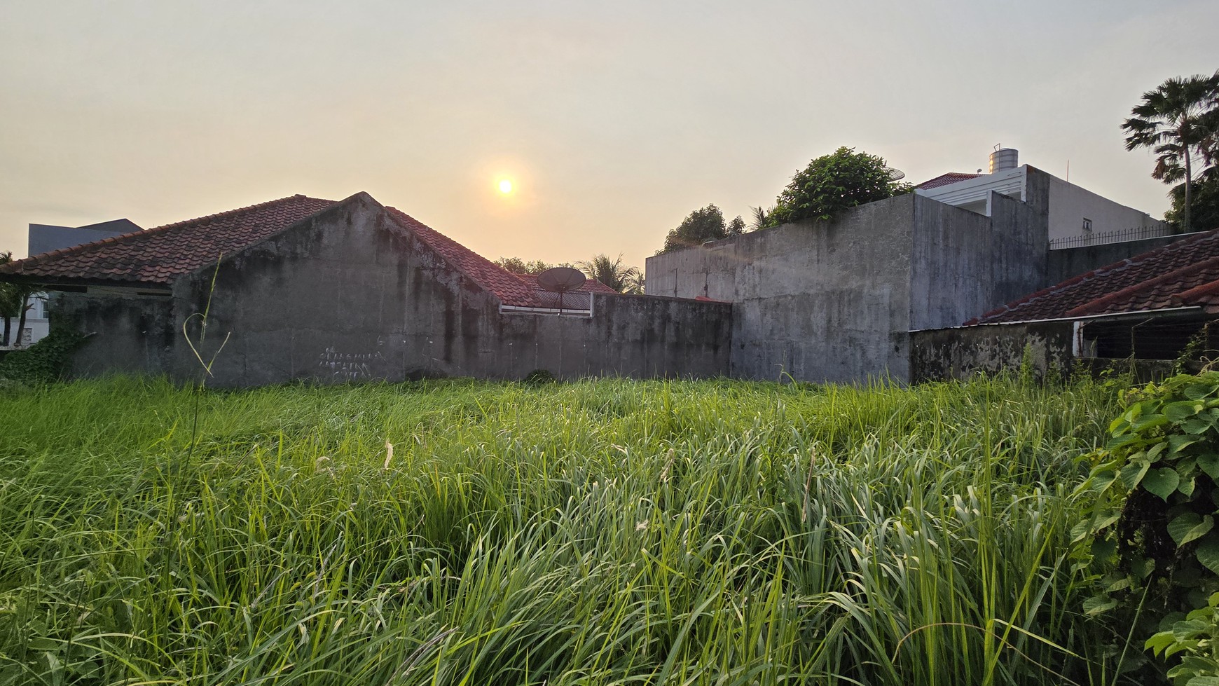 Dijual Kavling strategis di Perumahan Duta Garden, Cengkareng Jakarta Barat 