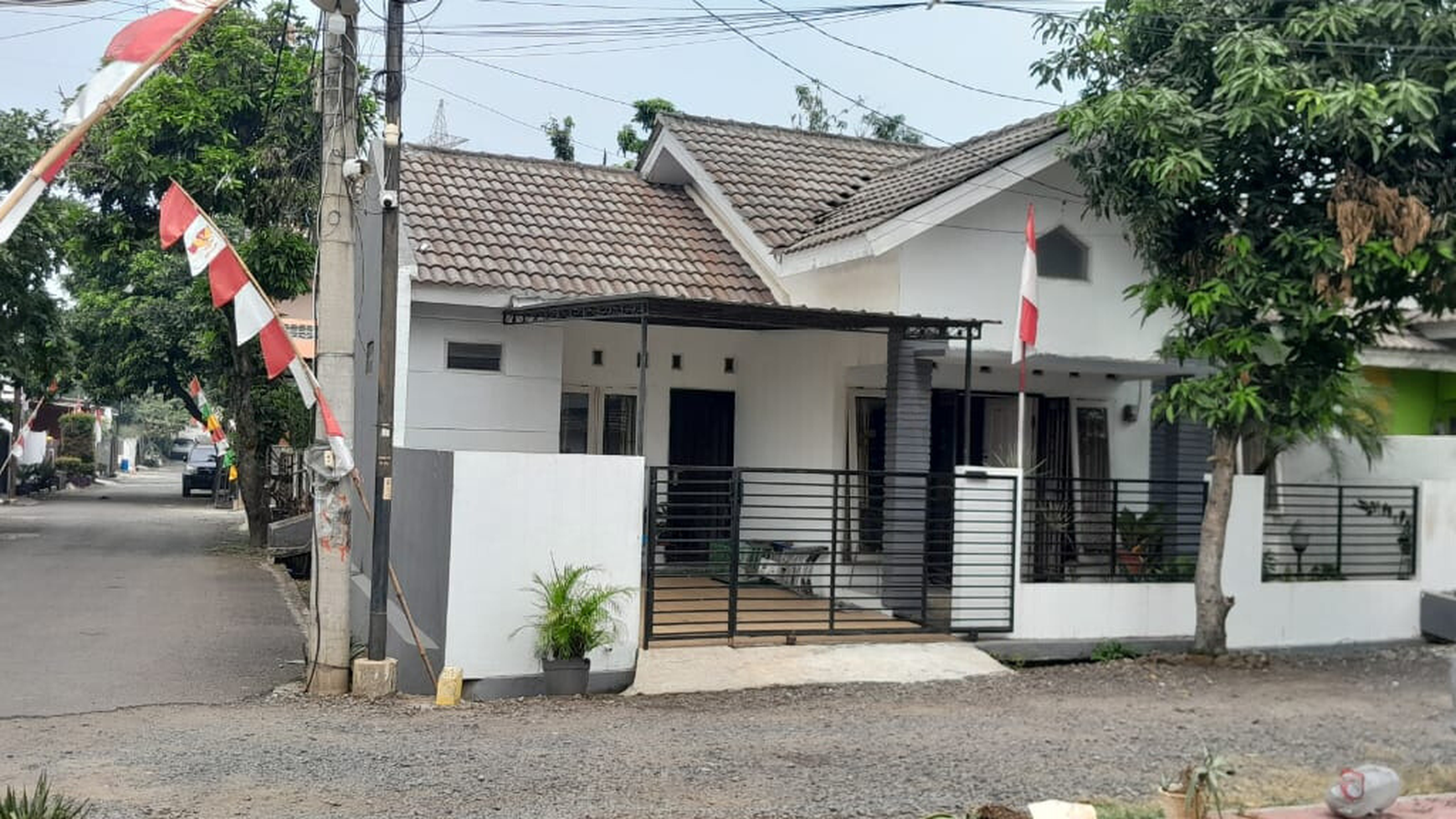 Rumah Minimalis di Perumahan Asri di Cibinong Bogor