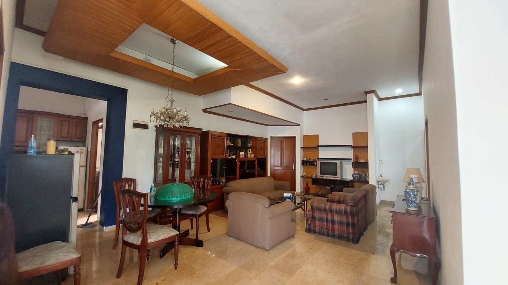 Rumah Hitung Tanah Area Cipete