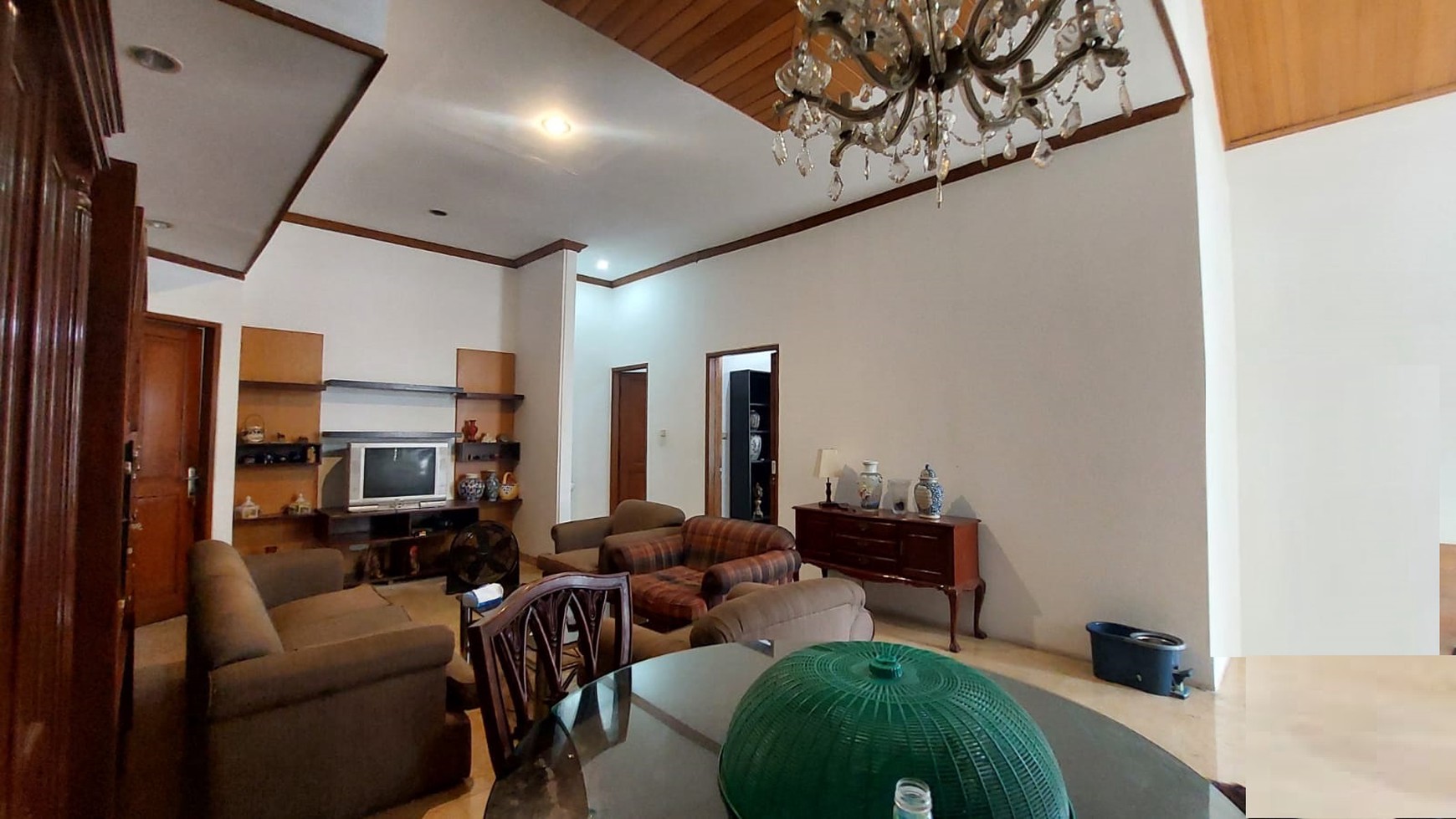 Rumah Hitung Tanah Area Cipete