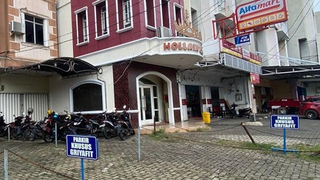 Ruko 3 lantai dijalan Gajah Mada Tanjung Karang Timur Bandarlampung