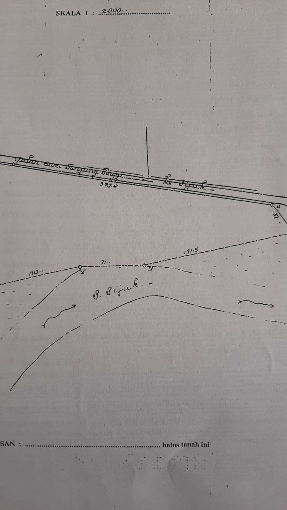 Tanah dekat kelenteng Sijuk, Belitung.