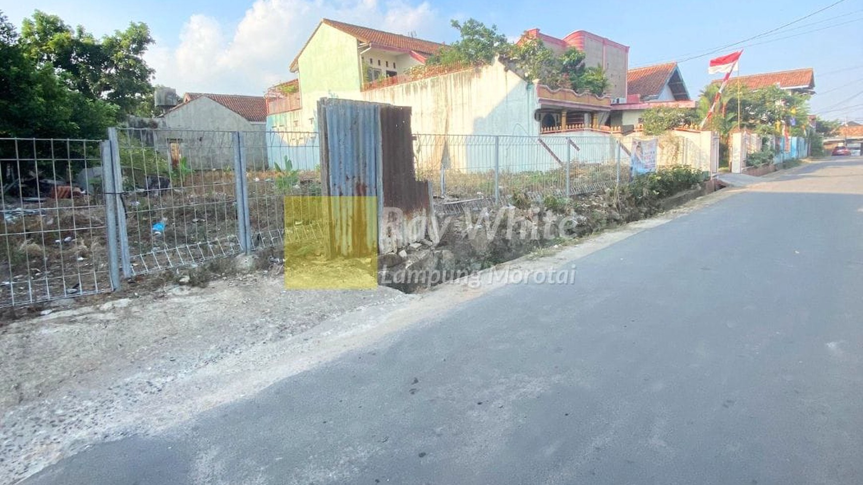 di jual tanah pinggir jalan ber