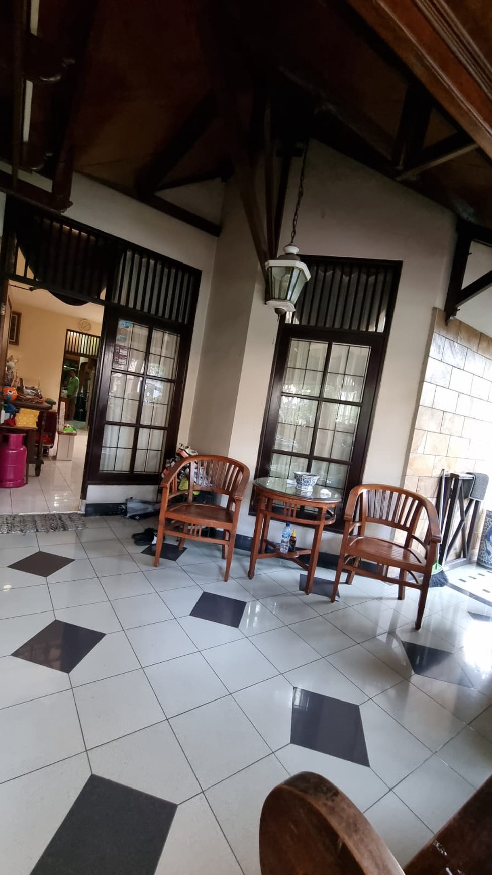 Rumah bagus siap huni di Bintaro 