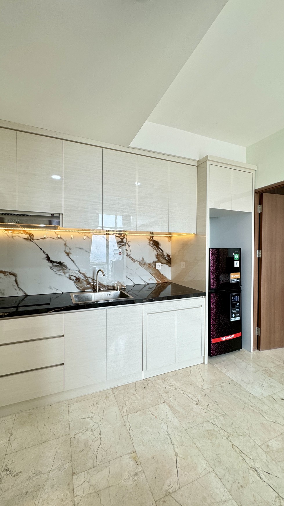 Disewa  Apartemen B Residence, BSD City