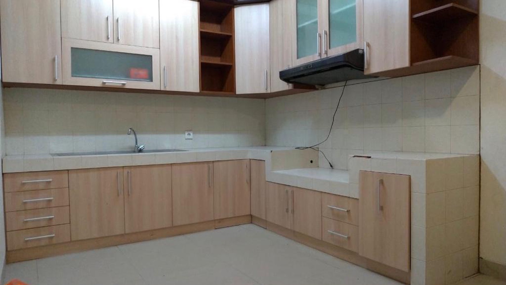 Rumah Hitung Tanah Area Cipete