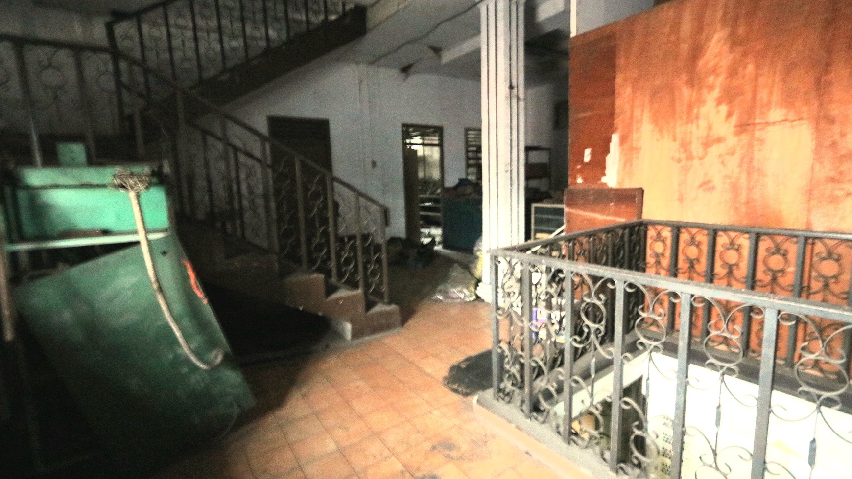 DIJUAL RUKO DI LOKASI STRATEGIS OTISTA, JATINEGARA COCOK UNTUK USAHA RETAIL / SHOWROOM / KANTOR / SUPERMARKET/ HOTEL