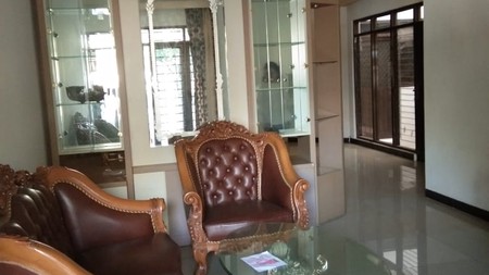 Jual Rumah siap huni, semi furnish, terawat Surabaya Timur