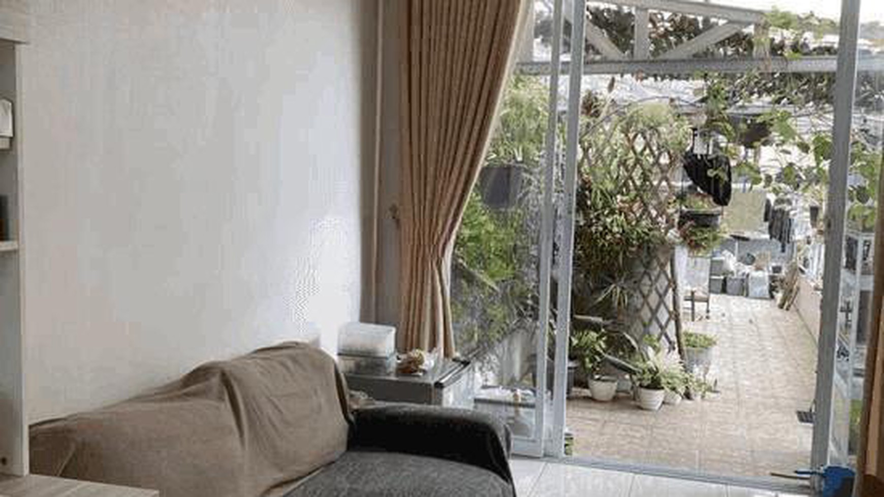 Rumah Hitung Tanah Area Cipete