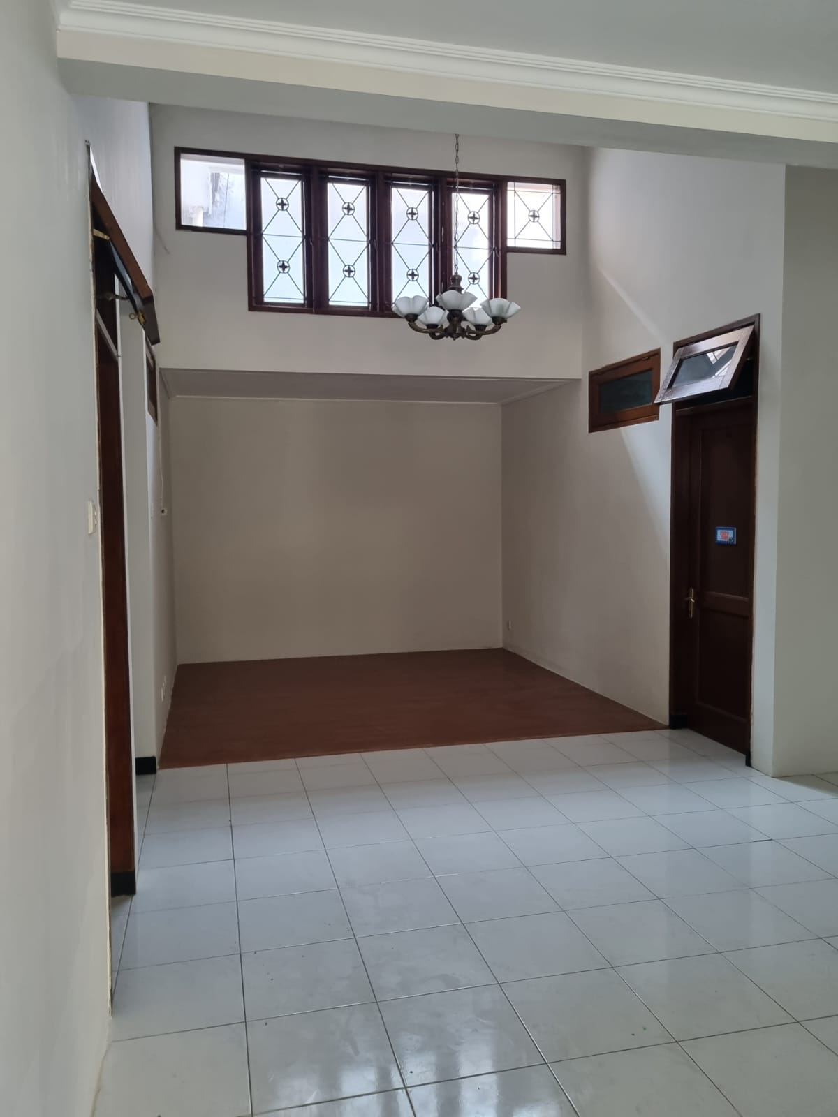 Dijual Rumah Citraland di Taman Puspa Raya