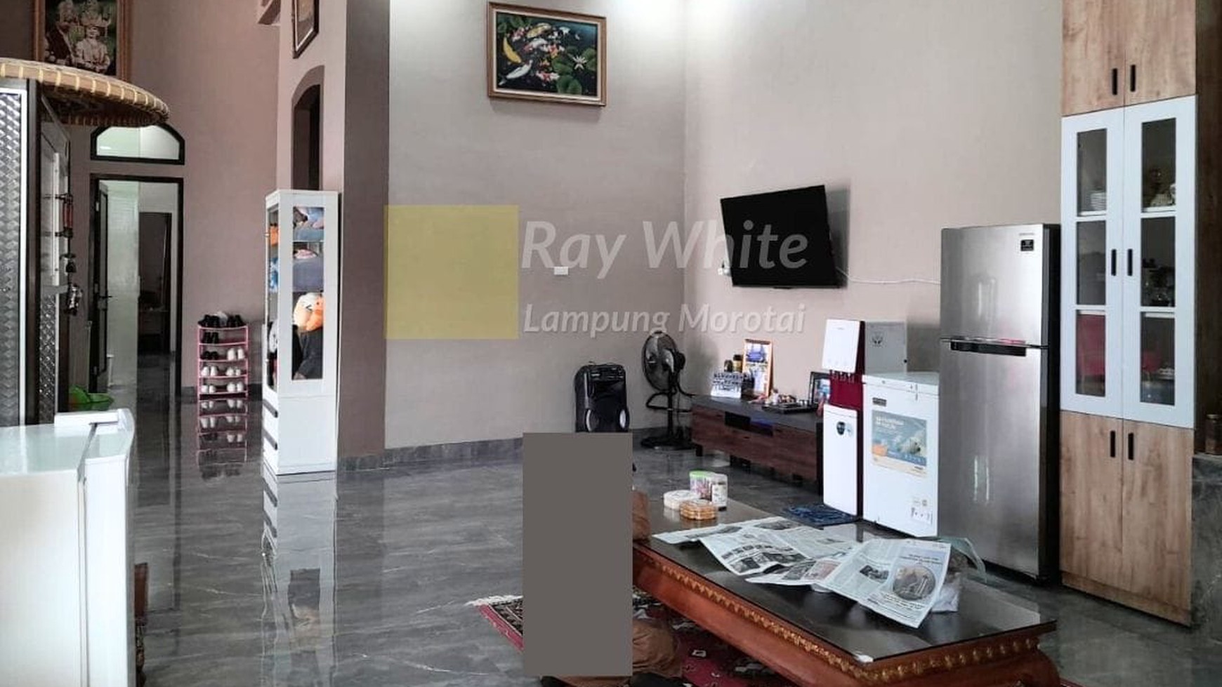 Dijual Rumah Kayu Berhalaman Sangat Luas in