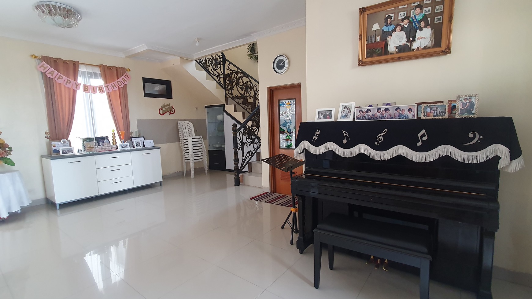 Rumah Asri Semi Furnished di Girya Citra Nirwana Bandung