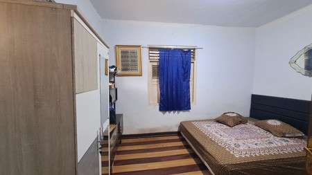 RUMAH KLASIK DI DAERAH SEJUK NYAMAN TAJUR BOGOR