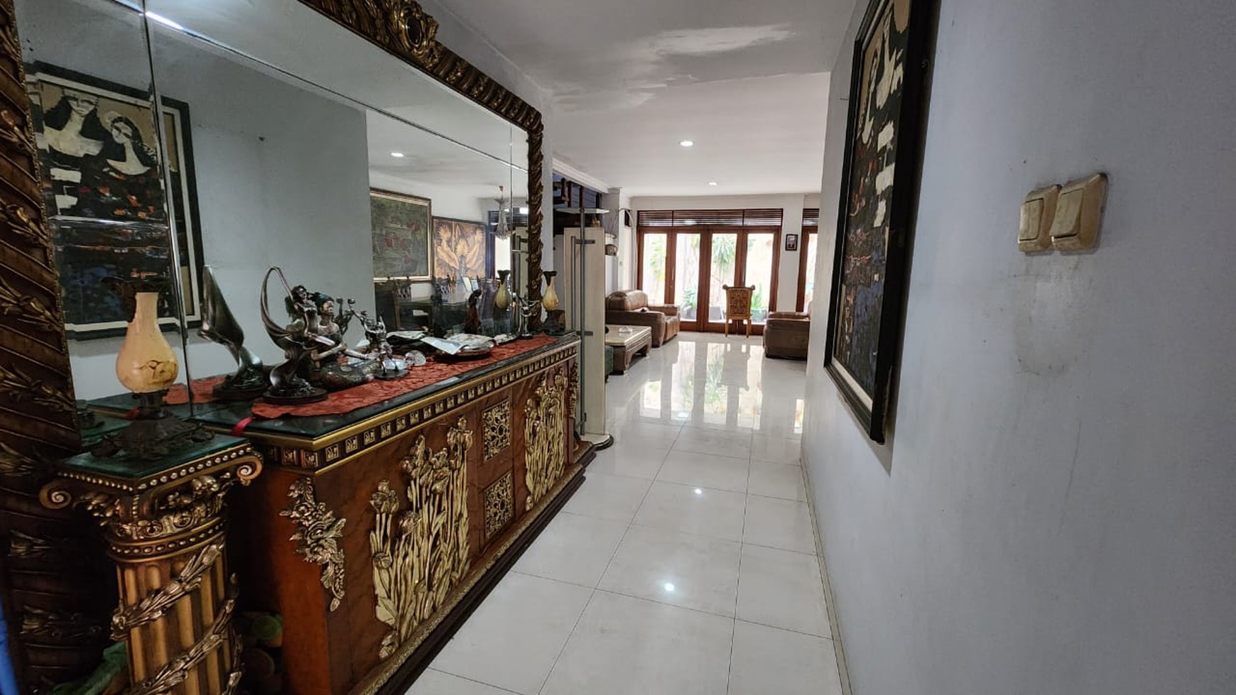 Dijual Rumah di Jl. Minangkabau, Jakarta Selatan, Daerah Komersial 