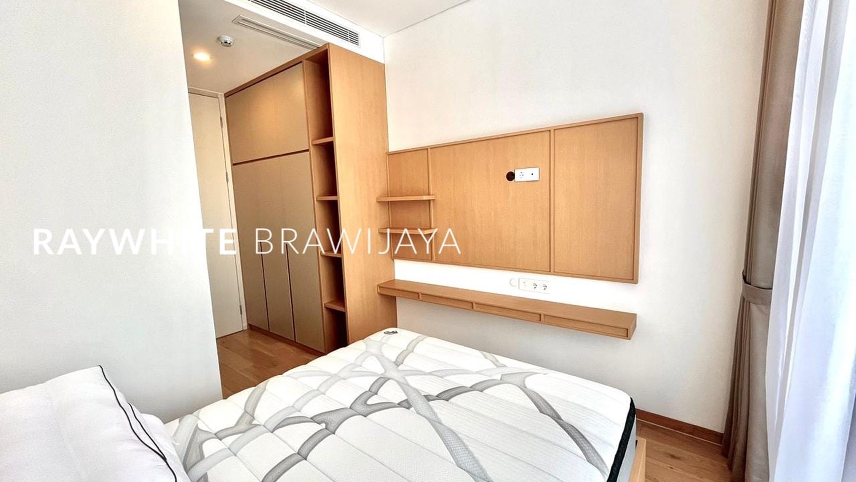 Brand New Izzara Simatupang Apartment Tower South