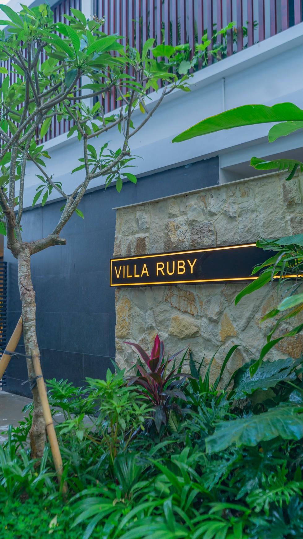 Leasehold - Luxury villa in Semer Kerobokan nearby Canggu