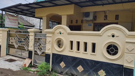 RUMAH SIAP HUNI, DI LOKASI STRATEGIS DI PERUMAHAN ISTANA KOSAMBI KLARI KARAWANG