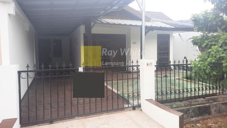 Rumah Perumnas Wayhalim