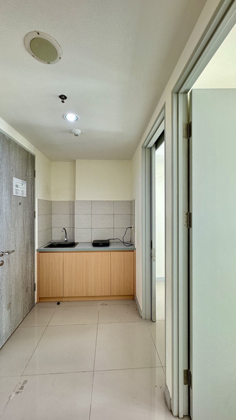 Dijual Apartemen Osaka Riverview, Pik2