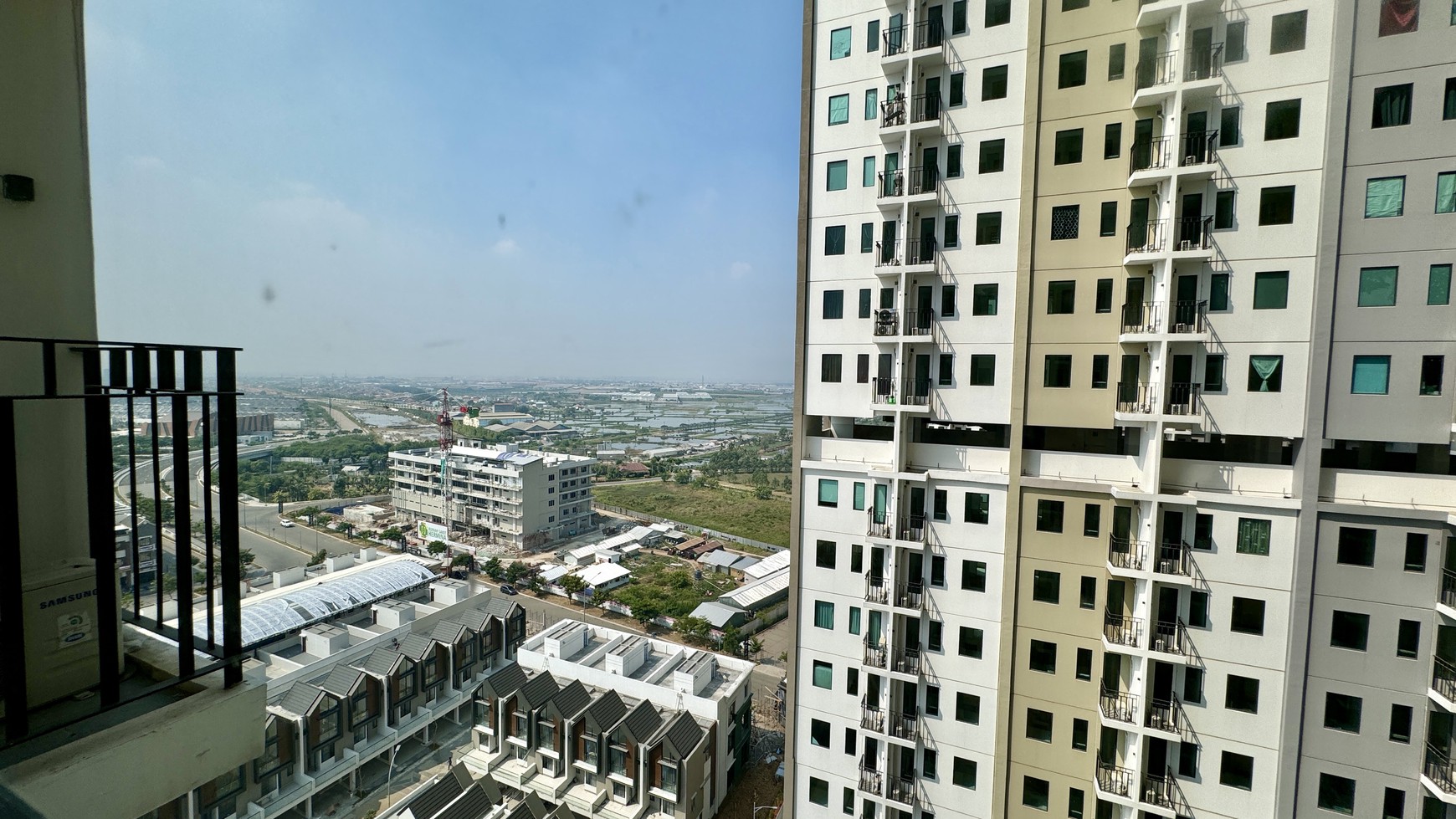 Dijual Apartemen Osaka Riverview, Pik2