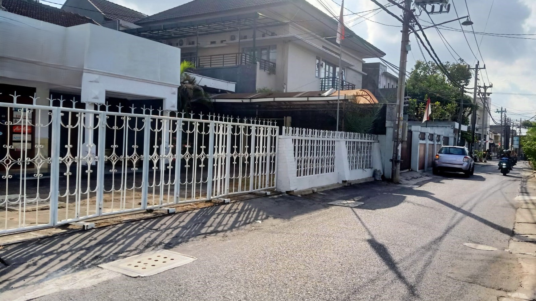 Rumah Hitung Tanah Area Cipete