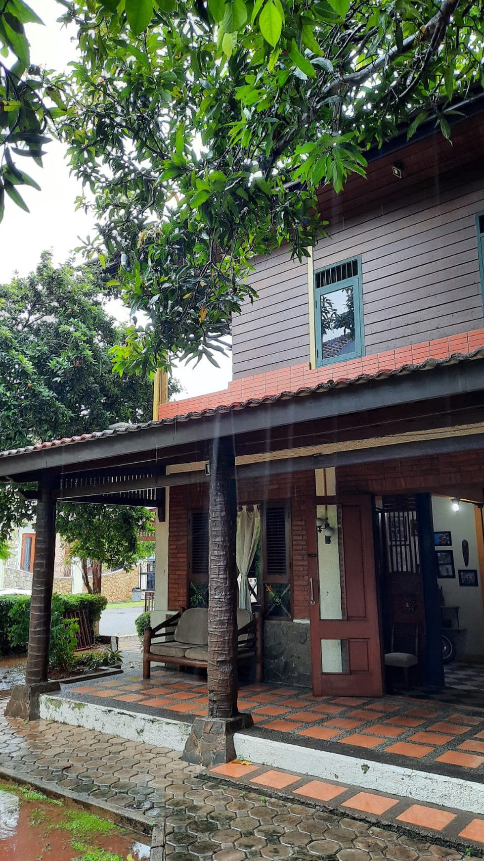 Rumah Hitung Tanah Area Cipete