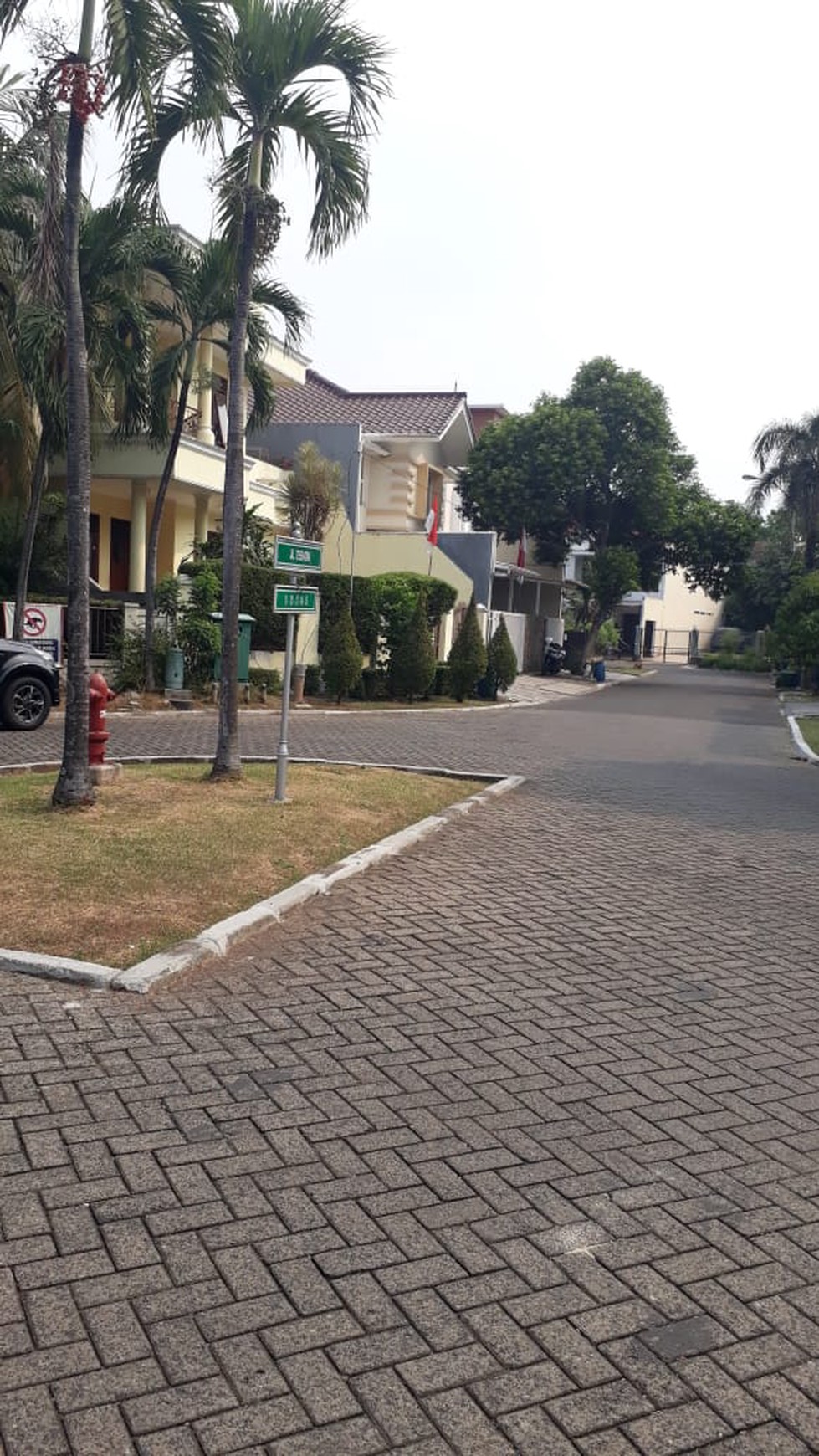 Rumah Hitung Tanah Area Cipete