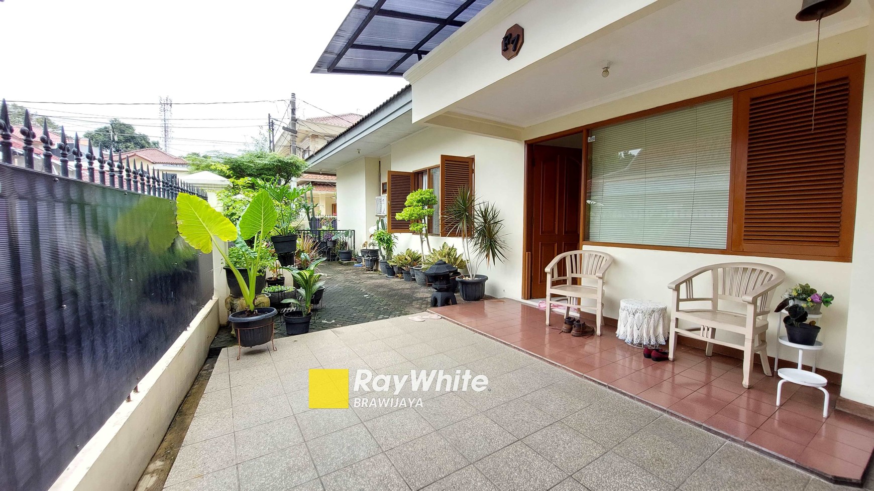 Rumah di Kompleks Jati Padang Baru, Pasar Minggu, 10 menit ke Tol 
