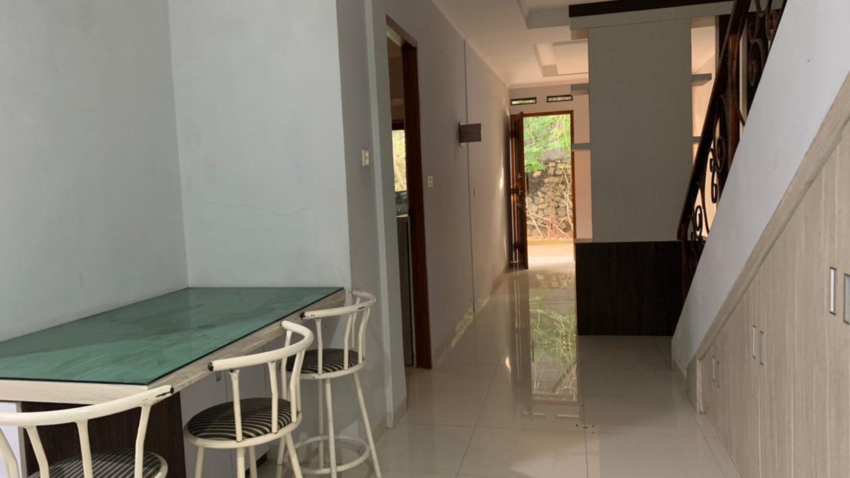 Dijual Rumah di Griya Aviva Townhouse Ciputat selangkah ke bintaro