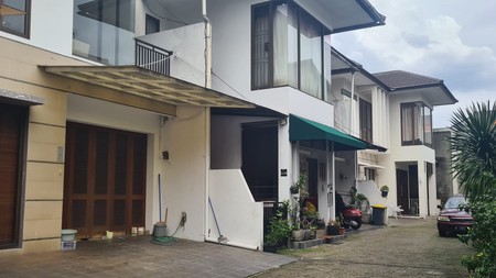 Rumah Bagus Di Jl Garuda Bintaro Jaya Sektor 1