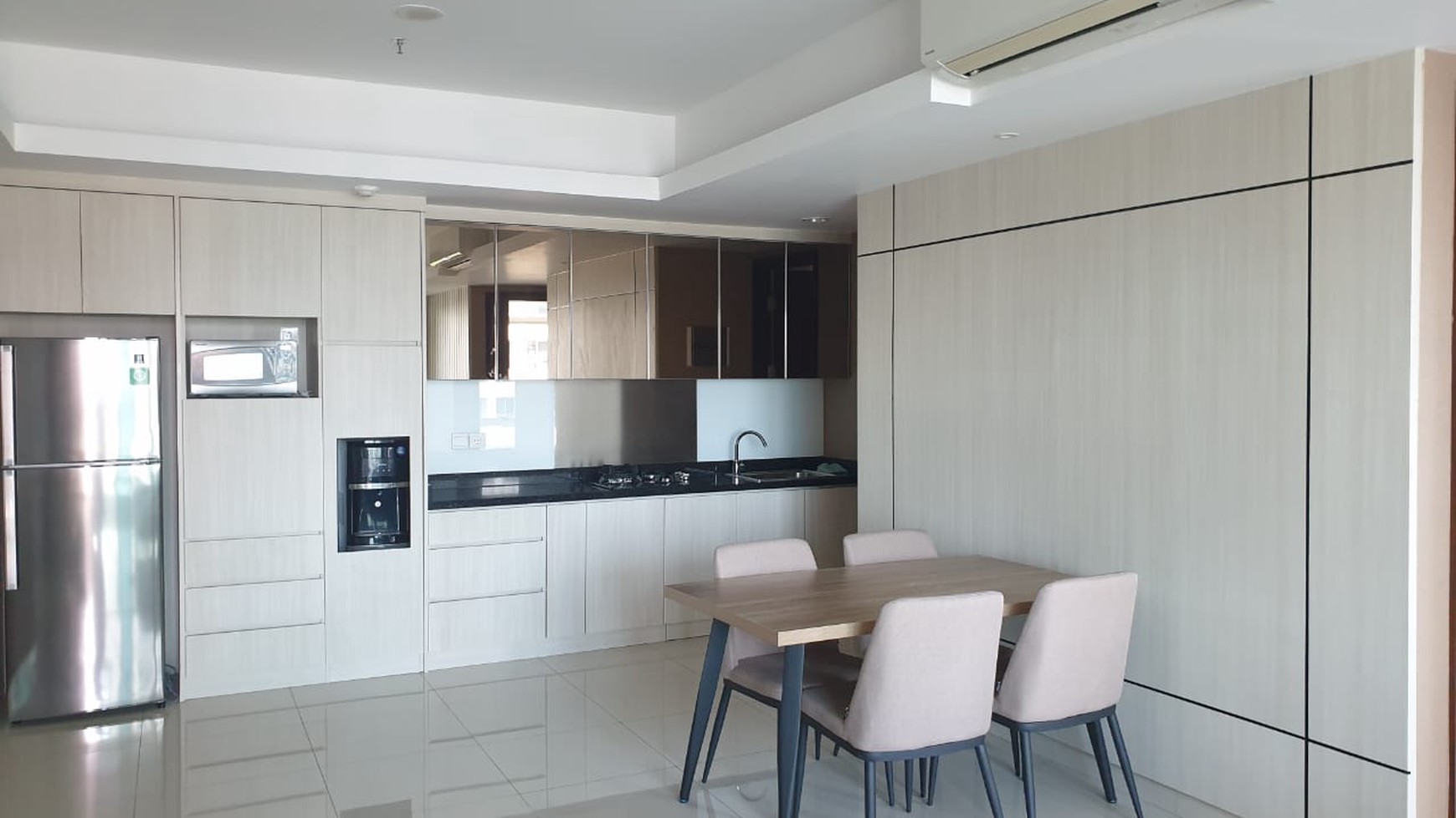 Apartemen The Kensington Twr Dallington, Kelapa Gading 