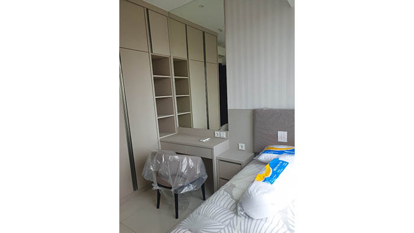 Apartemen The Kensington Twr Dallington, Kelapa Gading 