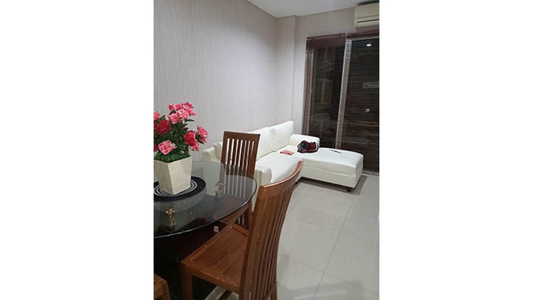 Apartemen Full furnish view pool,Thamrin Residence