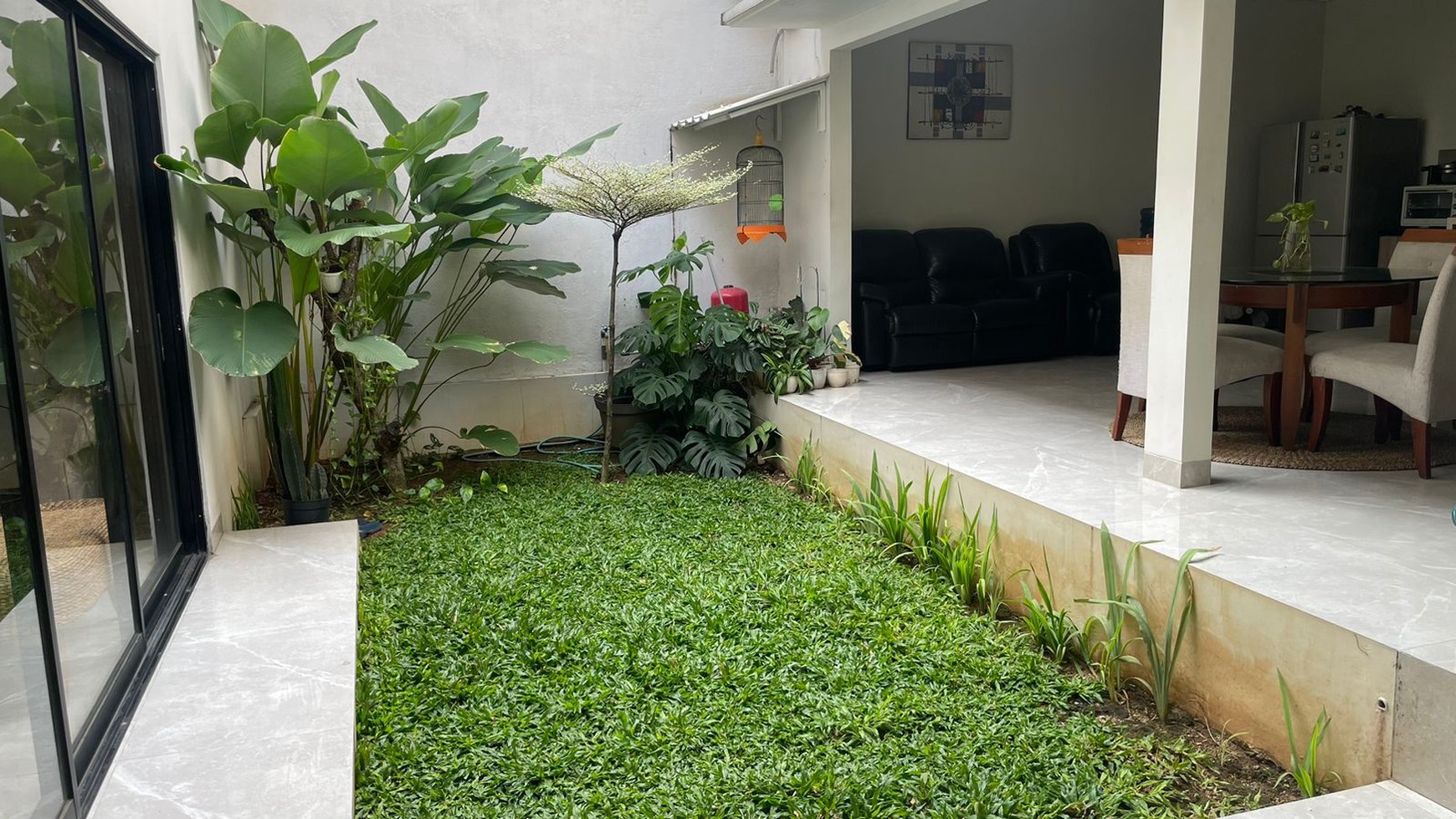 Rumah Modern Minimalis Baru Renovasi Pekayon Dekat AIS Pejaten Barat Jakarta Selatan 