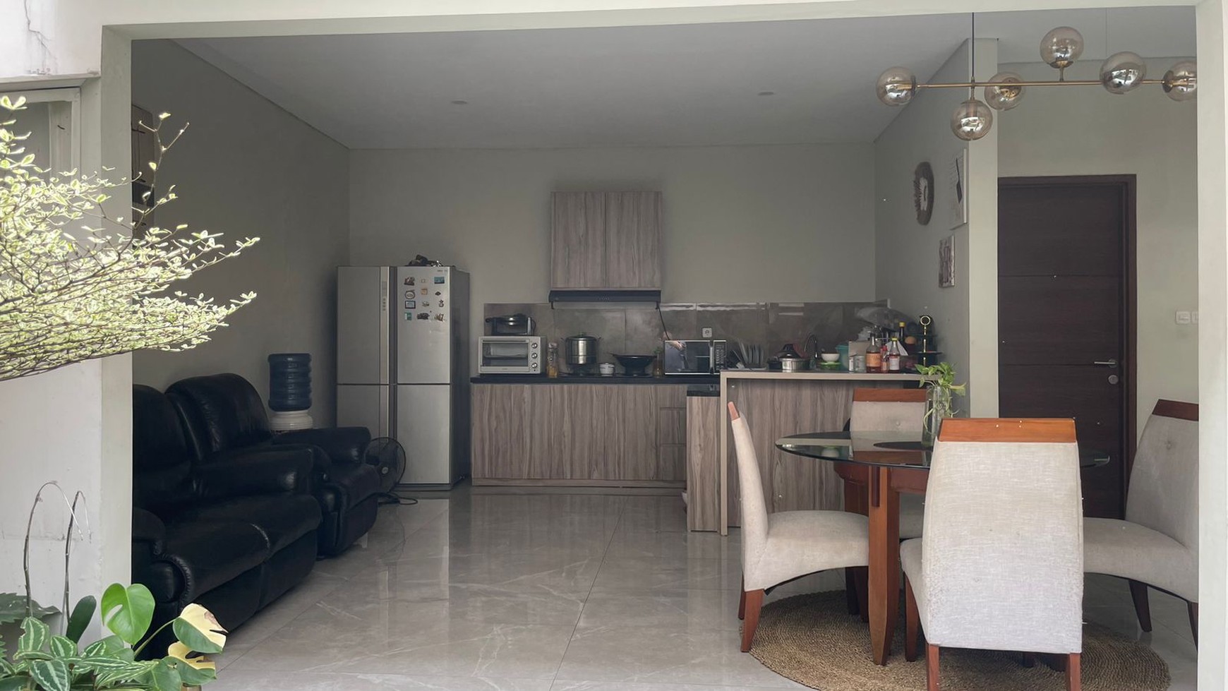 Rumah Modern Minimalis Baru Renovasi Pekayon Dekat AIS Pejaten Barat Jakarta Selatan 