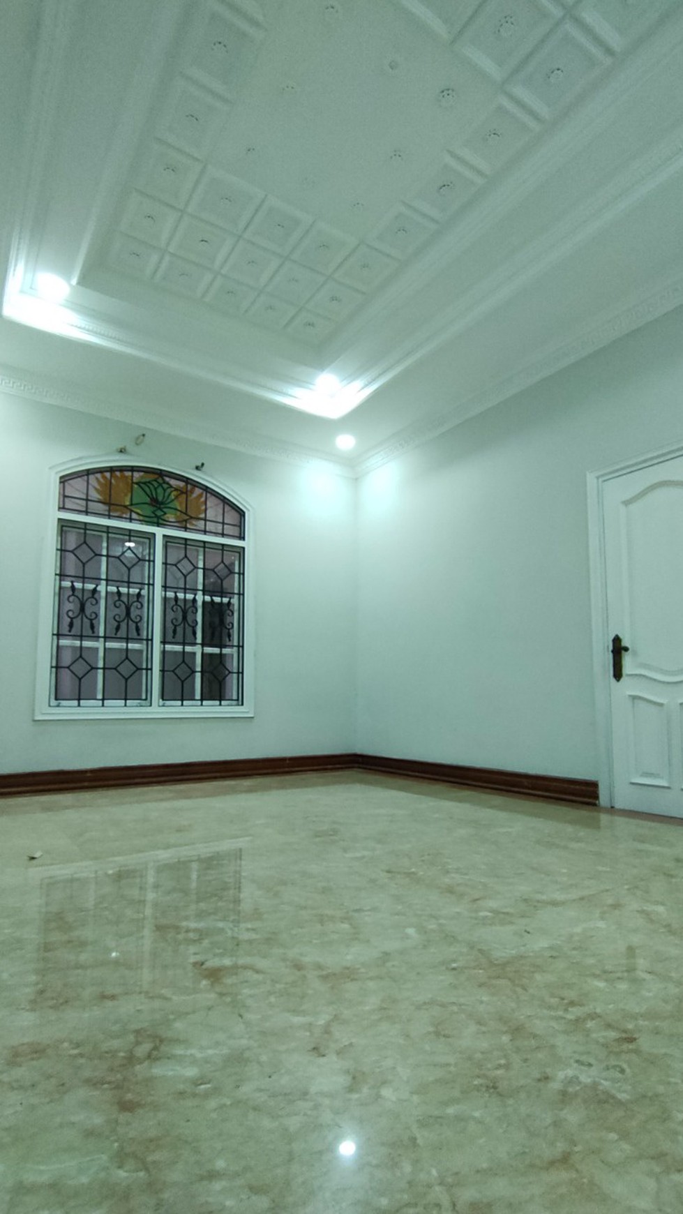 Dijual Sangat Murah  Rumah Siap Huni di Menteng