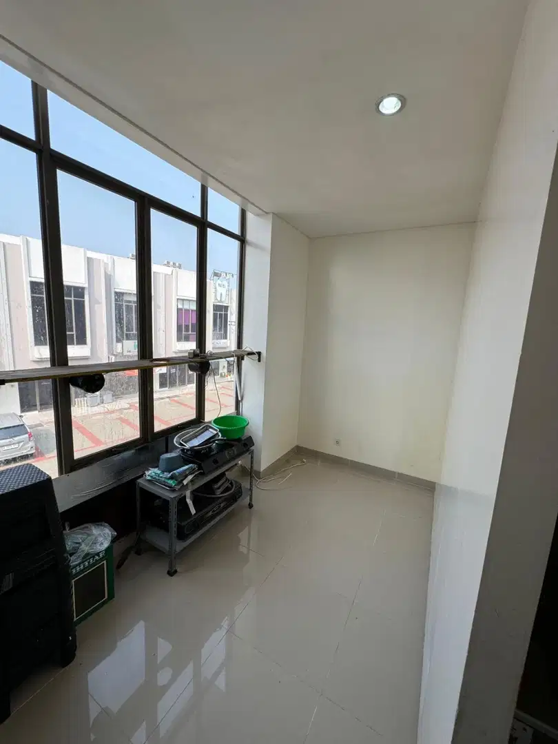 Rent. Ruko bagus Aniva Grande, Gading Serpong